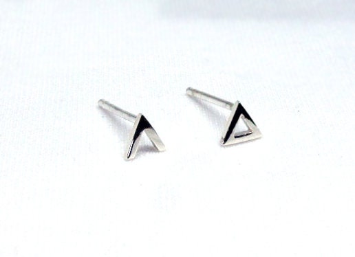 Mismatch triangle earrings, Tiny stud earrings, Sterling silver earrings, minimalist earrings, Triangle earrings, tiny triangle earrings
