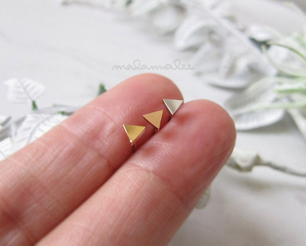 Small Triangle stud earrings, Tiny triangle Minimalist Earrings, Hypoallergenic, Surgical steel earrings, silver gold, rose gold