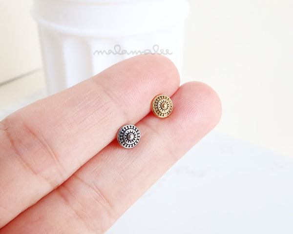Mini Round Button earrings stud, Antique Button Screw back, 16G Cartilage earring, Helix earring, Cartilage piercing, Tragus, Conch