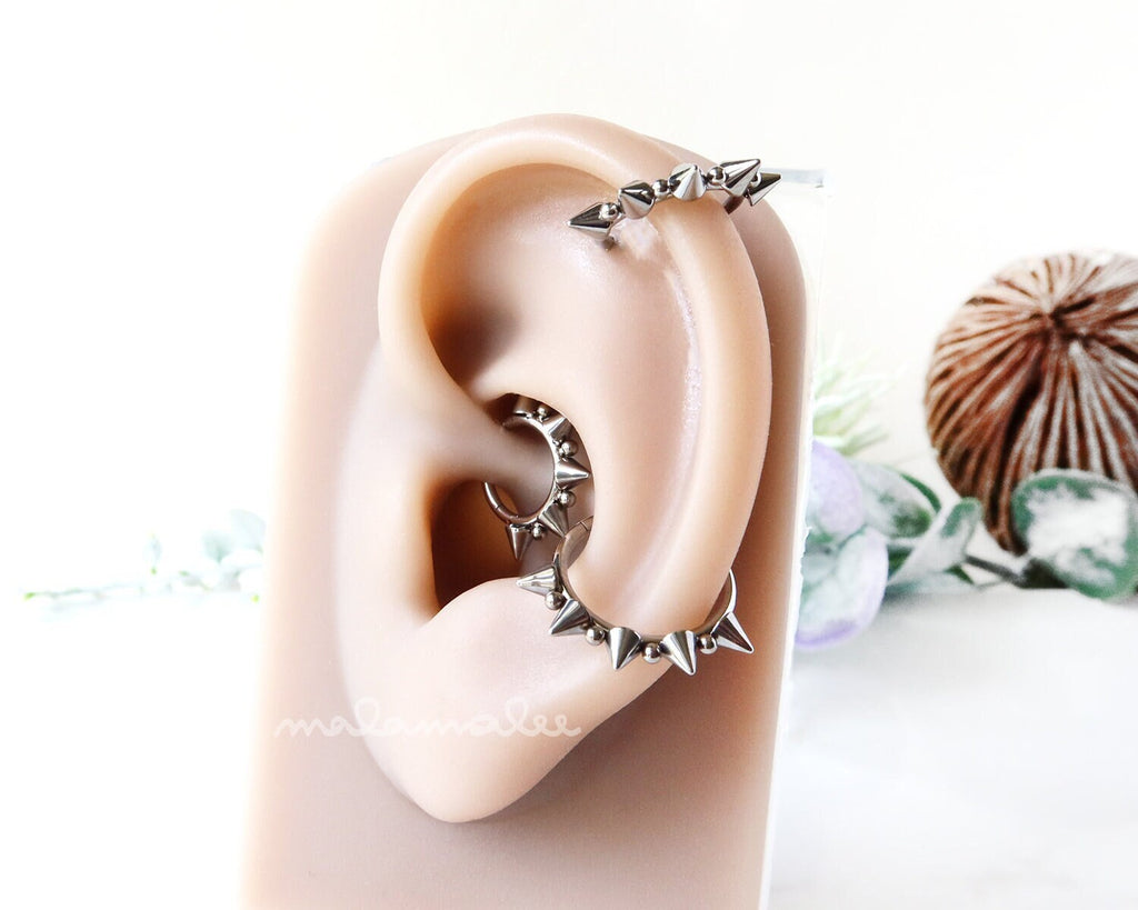 Spike Hoop earring, Clicker Huggie Hoop, 16G Helix Earring, Daith earring, Cartilage Conch hoop, Tragus earring, Surgical Steel, Helix hoop
