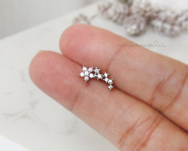 Sparkly Flower CZ Ear Piercing, CZ Stud Earrings, 20G Cartilage earrings, Minimalist earrings, Tiny diamond stud earrings, Surgical Steel