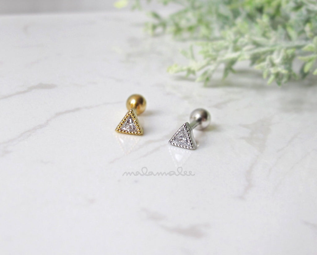 Mini Triangle CZ  Ear Piercing, 16G Cartilage earrings, Helix Piercing, Minimalist earrings, cz diamond stud, helix earring, conch, daith