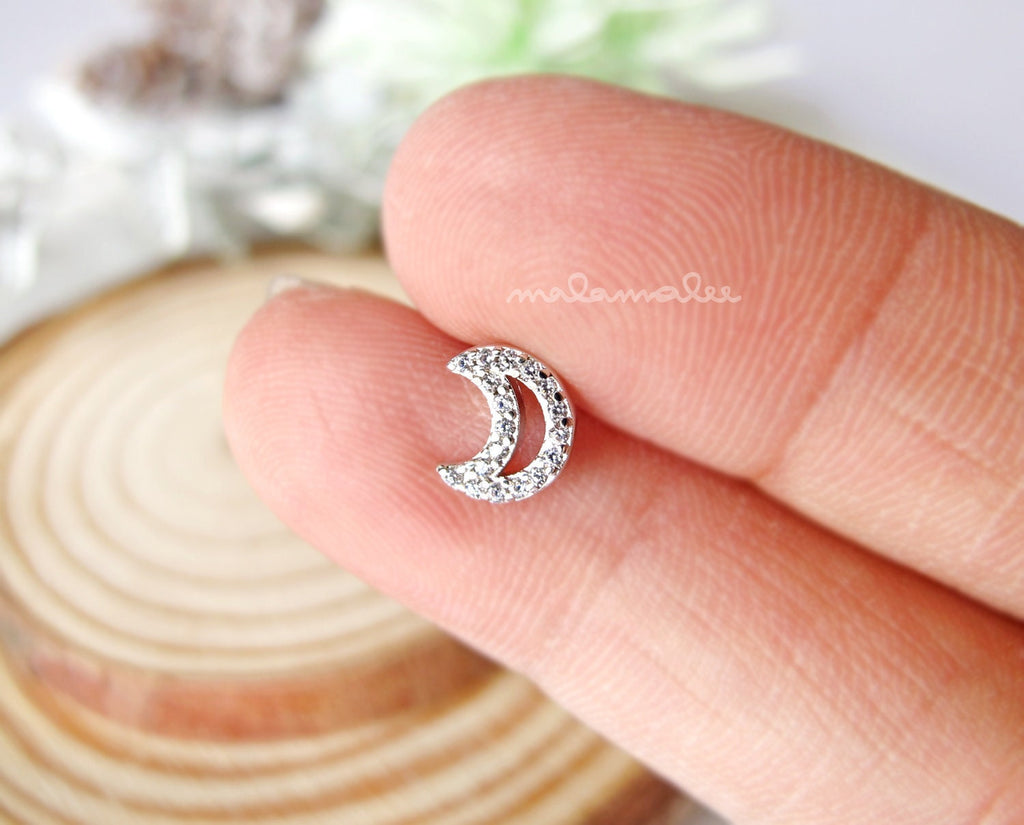 Sparkly Open Crescent Moon Ear Piercing, CZ Stud Earrings, 16G Cartilage earring, Minimalist earrings, heliz earring, tragus, Moon Earrings